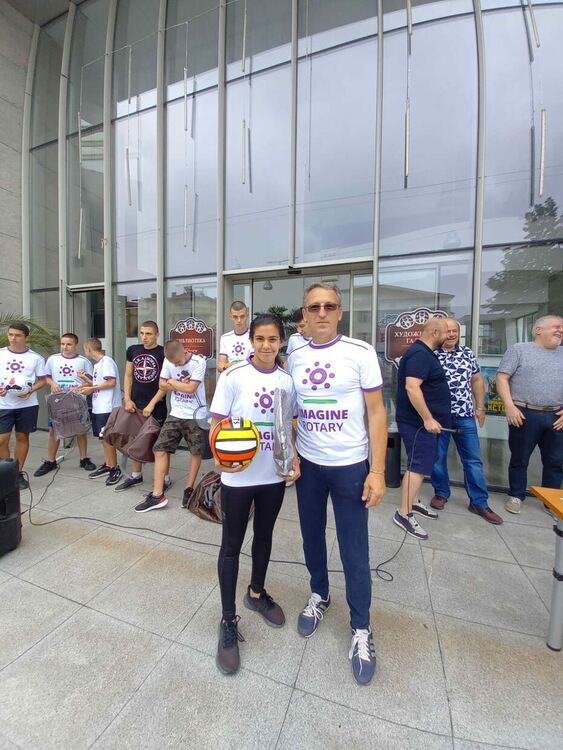 150 деца се включиха в лекоатлетически крос