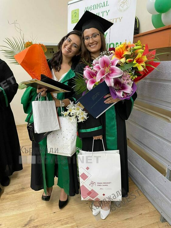 Наше момиче е първенец на випуска на Медицинския факултет в Стара Загора