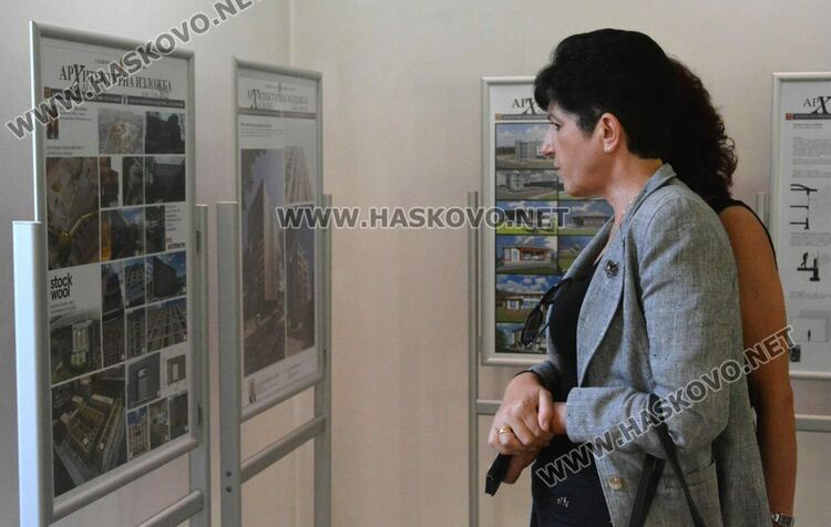 18 архитекти от Хасково подредиха проекти в галерия „Форум“