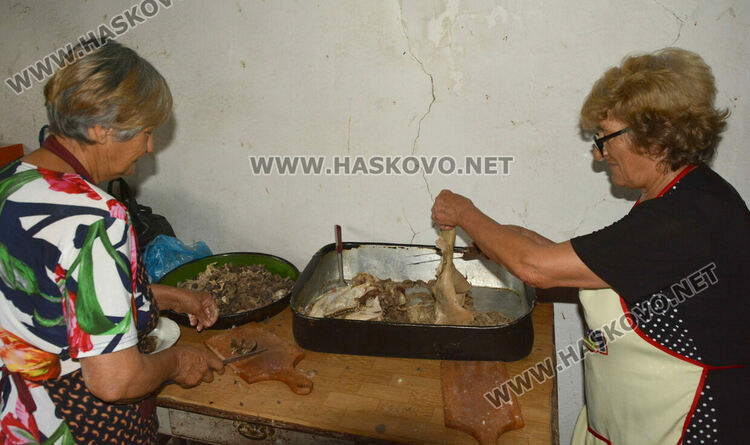 Свети Дух отбелязват миряните в с. Гарваново