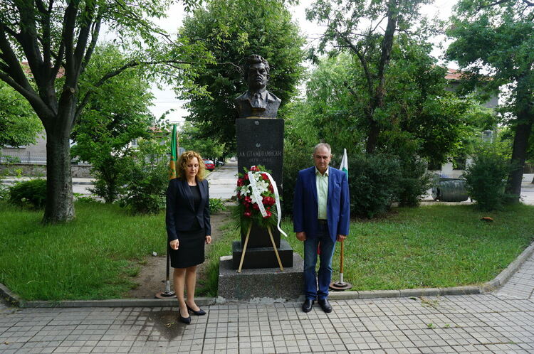 99-годишнината от смъртта на Александър Стамболийски бе почетена в Димитровград