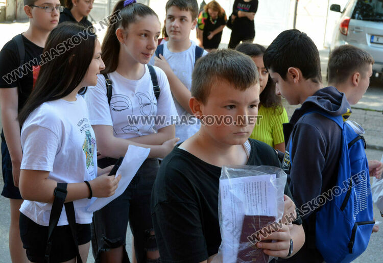 Над 3500 ученици от 7 и 10 клас на националния изпит по български език