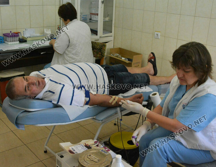 Световен ден на кръводарителя, 1340 дариха кръв в Хасково