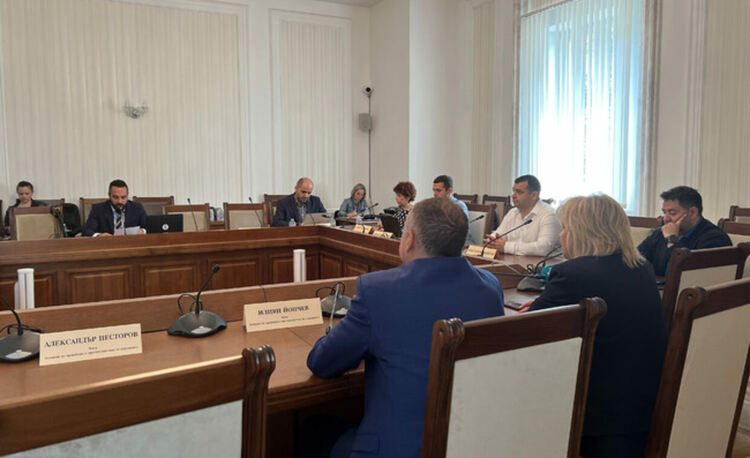 Антикорупционна комисия прие правилата за избор на председател на КПКОНПИ