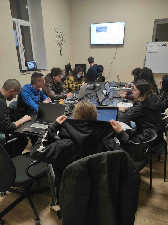 Специализирана ИТ академия в Смолян започва втори прием за курсисти