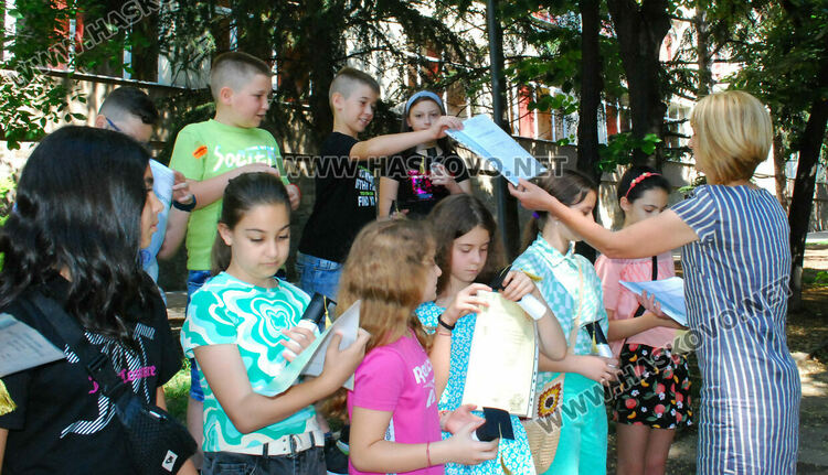 За  4А клас от училище „Иван Рилски“ най-важните уроците са между редовете