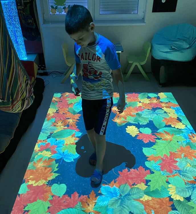 Дарение „интерактивен под“ за Дневния център в Хасково