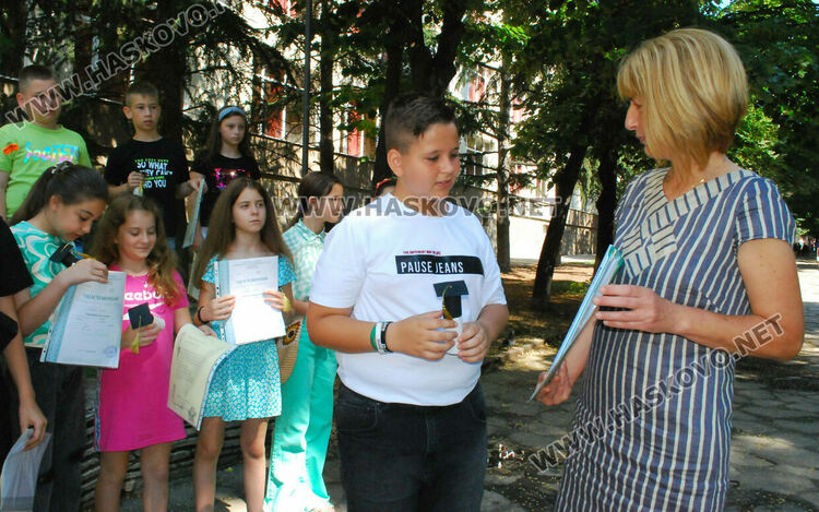 За  4А клас от училище „Иван Рилски“ най-важните уроците са между редовете