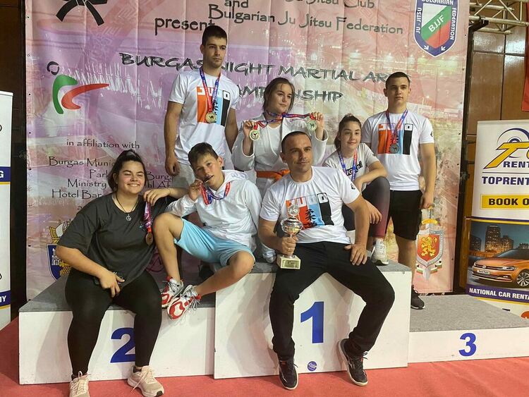 Димитровградчани с призови места от международен турнир по джу джицу