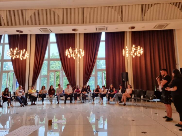 Общински ученически парламент - Димитровград с участие в Националната среща на младежките парламенти и съвети