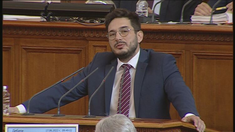 Още един депутат напуска групата на "Има такъв народ"