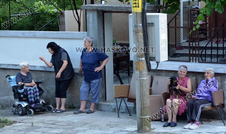 В с.Орлово завъртяха 250-тото неделно хоро