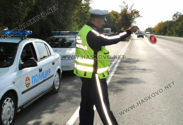 Спипаха криминално проявен дрогиран шофьор в Димитровград