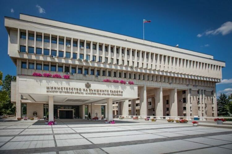 Външно с позиция за френското предложение за Северна Македония