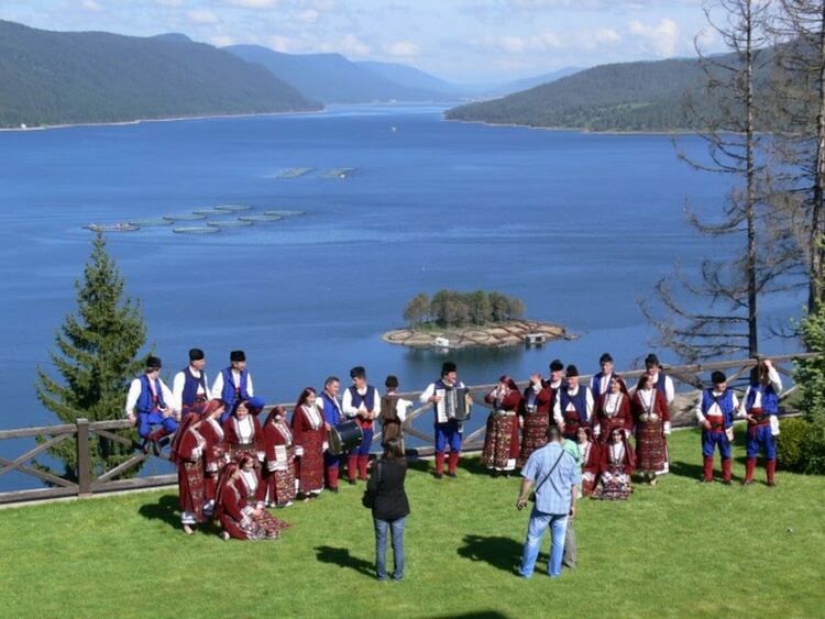 Вижте богатата програма за Събора на чешмарите в Доспат