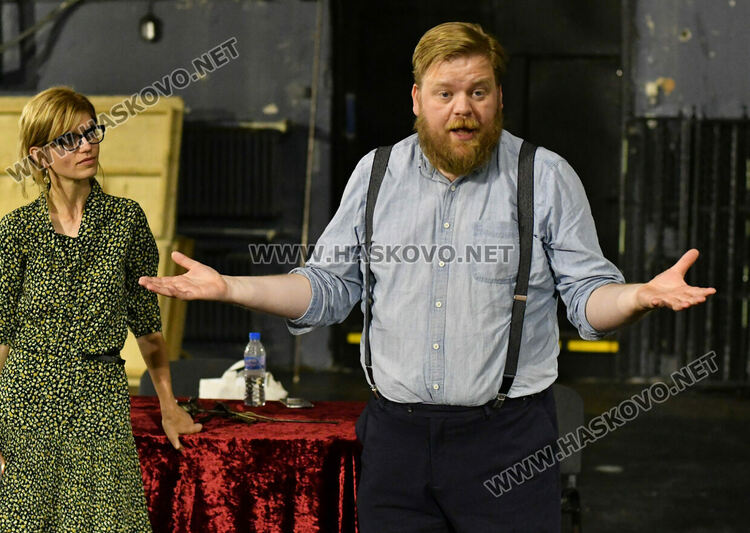 Ханес Оли Агустсон за това да си актьор: Без огън, талантът няма да те заведе до никъде