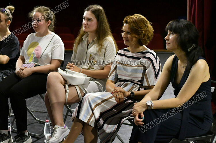 Ханес Оли Агустсон за това да си актьор: Без огън, талантът няма да те заведе до никъде