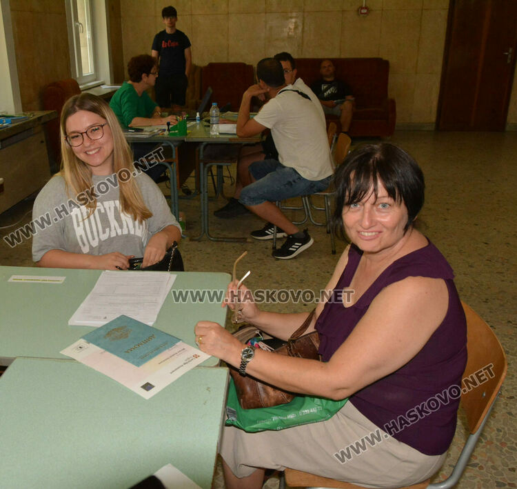 Хасковски зрелостници кандидатстват за 28 ВУЗ-а, предпочитат педагогика и софтуерно инженерство