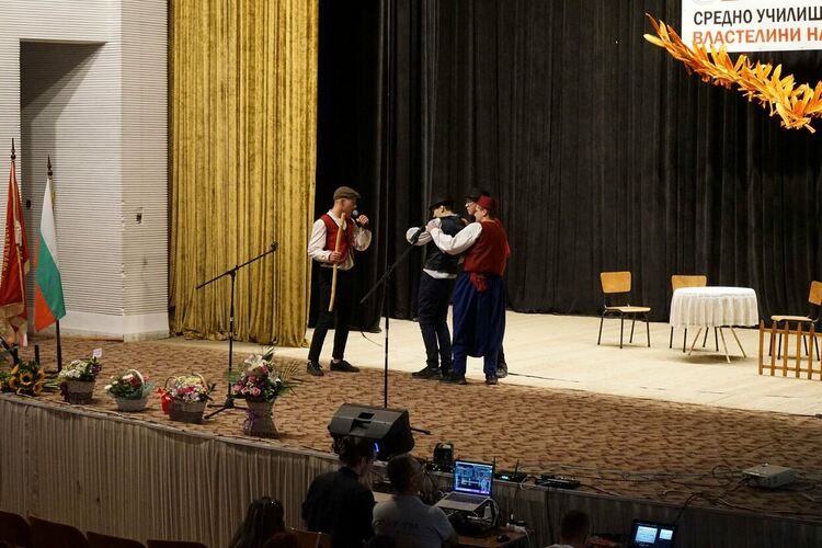 С юбилеен концерт в Златоград отбелязаха 170 години на СУ "Антим I" 