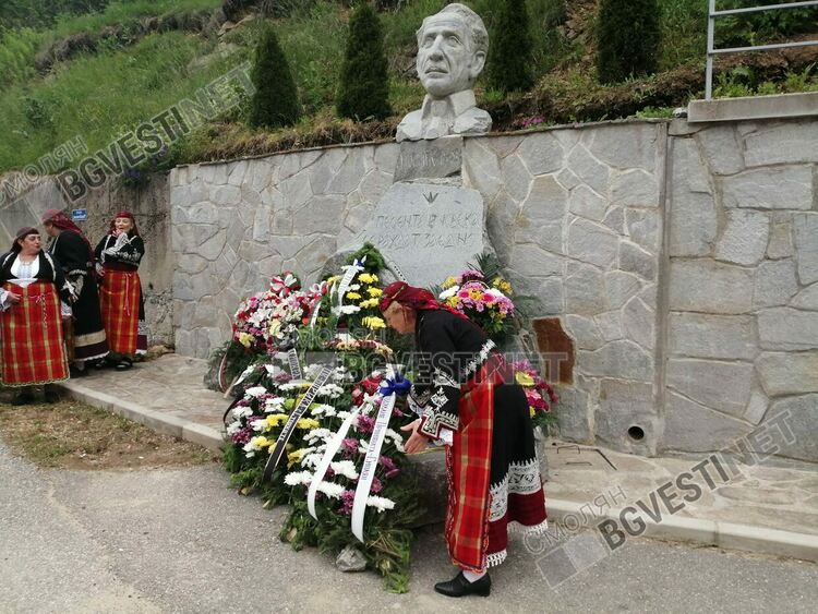 Уникален Музей на гайдата беше открит в Стойките, започна третият Национален гайдарски събор "Апостол Кисьов"