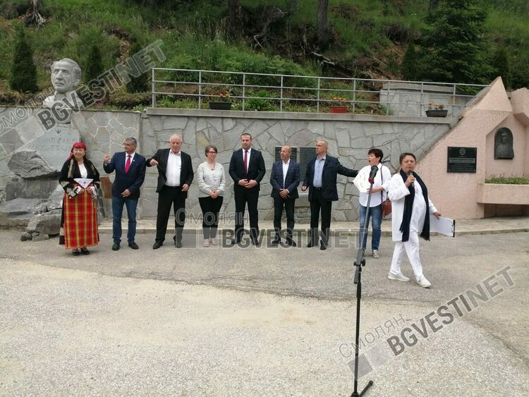 Уникален Музей на гайдата беше открит в Стойките, започна третият Национален гайдарски събор "Апостол Кисьов"