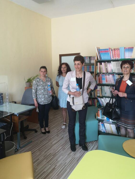 СУ "Св.св. Кирил и Методий" си сътрудничи с училища от страната по НП "Иновации в действие"