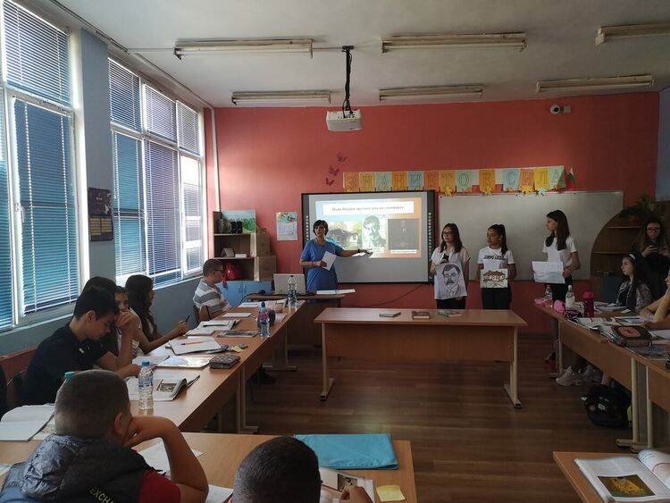 СУ "Св.св. Кирил и Методий" си сътрудничи с училища от страната по НП "Иновации в действие"