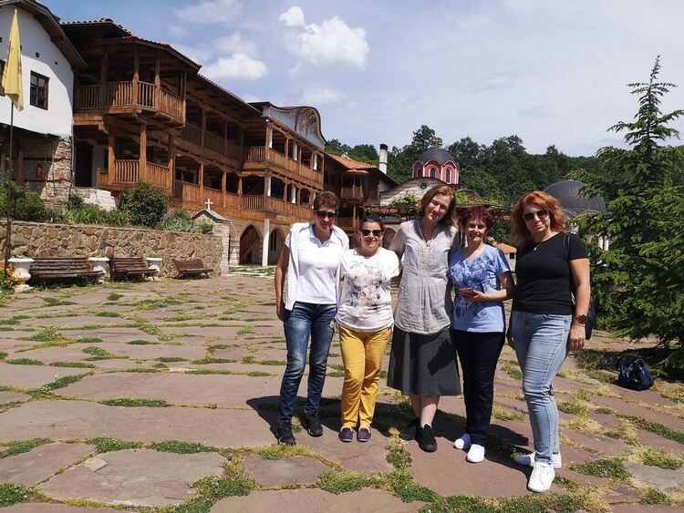 СУ "Св.св. Кирил и Методий" си сътрудничи с училища от страната по НП "Иновации в действие"