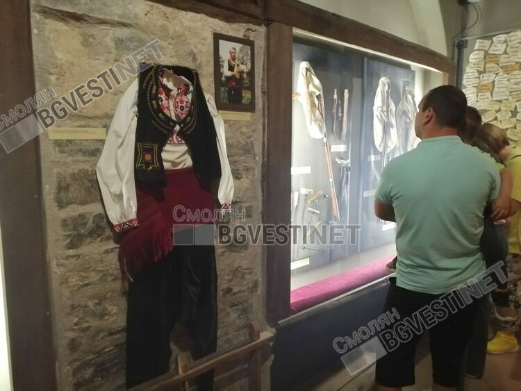 Уникален Музей на гайдата беше открит в Стойките, започна третият Национален гайдарски събор "Апостол Кисьов"