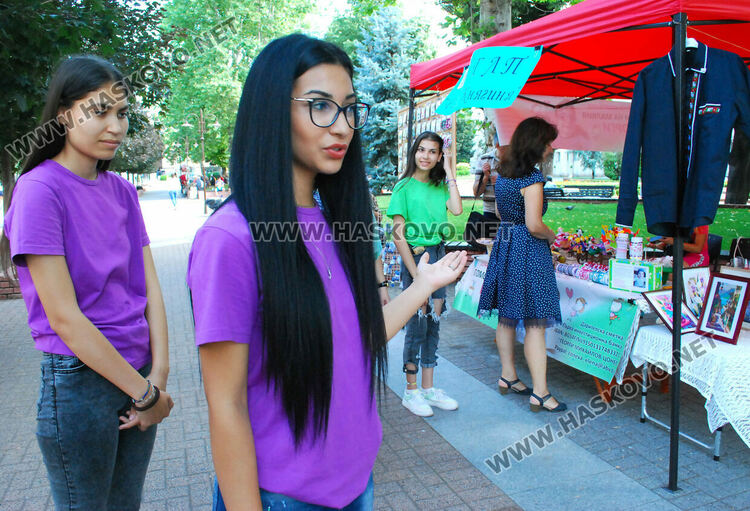 Прически, лак, грим и базар в Хасково в подкрепа лечението на Гого