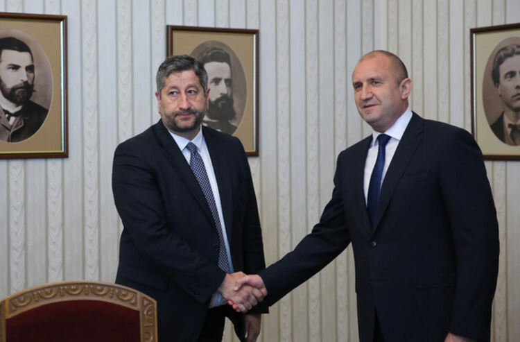 Усилието за съставяне на управление с първия мандат е най-здравословното, заяви Христо Иванов