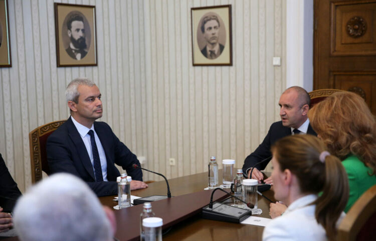 Костадинов: Най-бързият начин за преодоляване на политическата криза са предсрочните избори