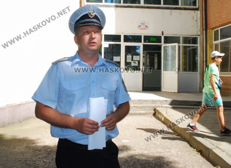 КАТ и рокери с демонстрация пред гимназисти и лекция за безопасност на пътя