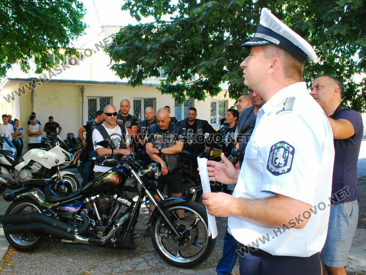 Николай Каменов