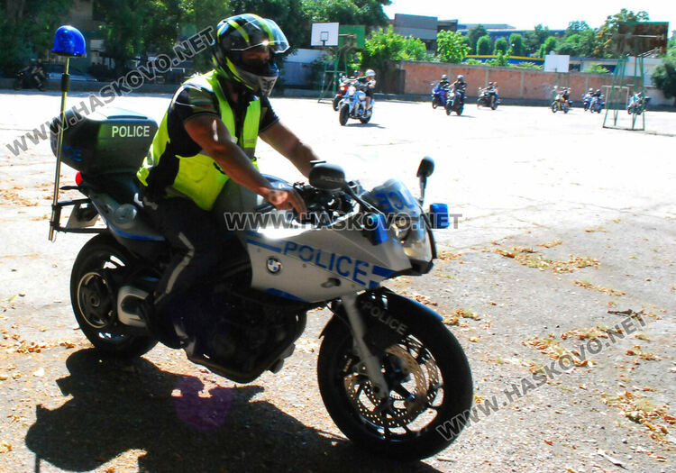 КАТ и рокери с демонстрация пред гимназисти и лекция за безопасност на пътя
