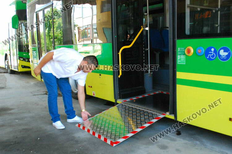 До месец пускат 5 нови електробуса в Хасково, билетът ще е 1 лев