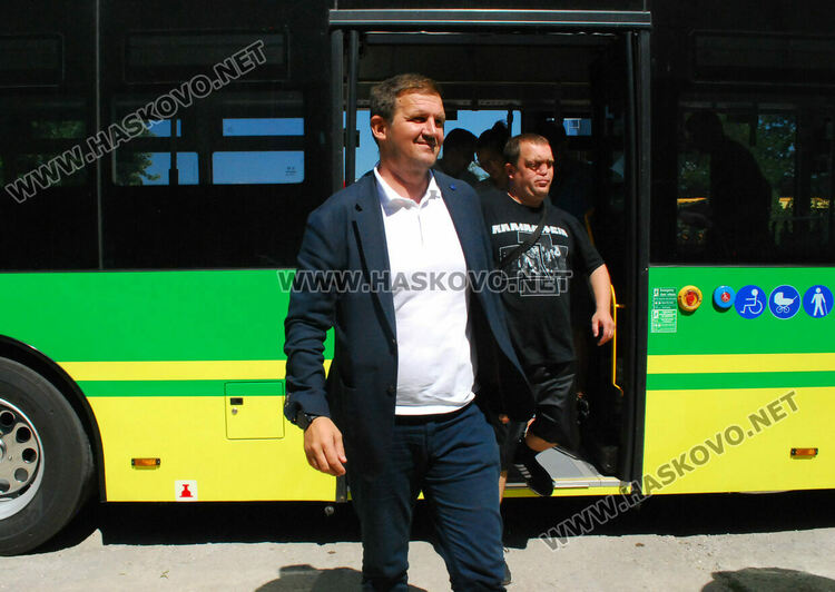 До месец пускат 5 нови електробуса в Хасково, билетът ще е 1 лев