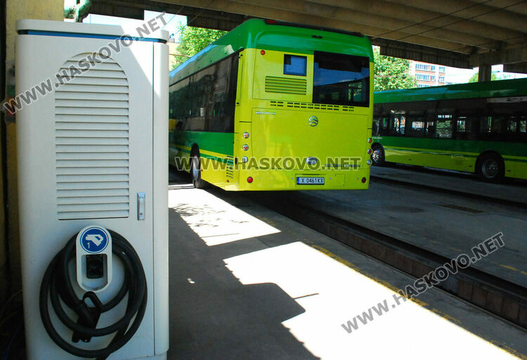 До месец пускат 5 нови електробуса в Хасково, билетът ще е 1 лев