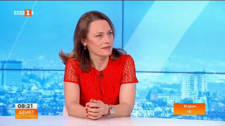 "Има такъв народ" биха подкрепили Драгомир Заков за премиер, намекна Ива Митева