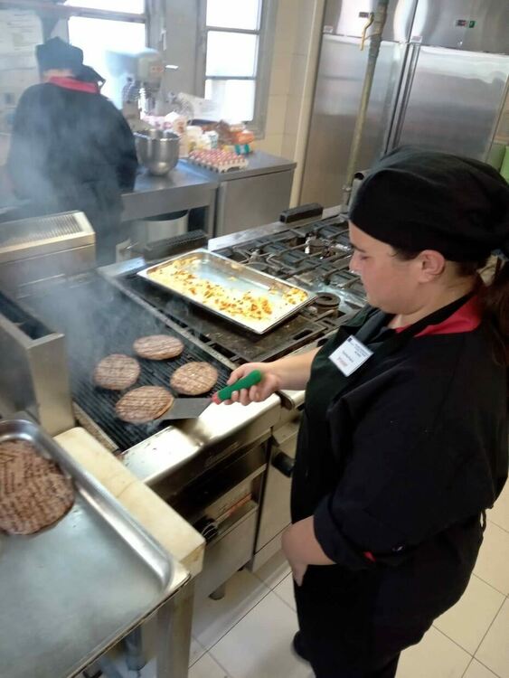 Ученици от Гимназията по туризъм на практика на Адриатическото крайбрежие