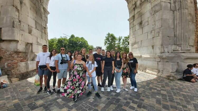 Ученици от Гимназията по туризъм на практика на Адриатическото крайбрежие