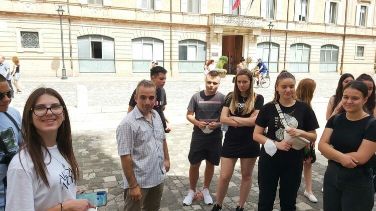 Ученици от Гимназията по туризъм на практика на Адриатическото крайбрежие