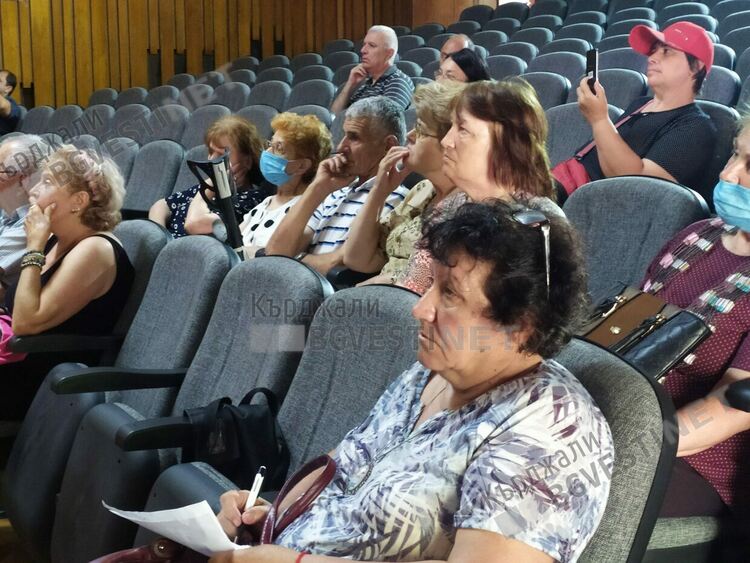 Достъпността на туристическите обекти за хората с увреждания обсъждаха в Кърджали