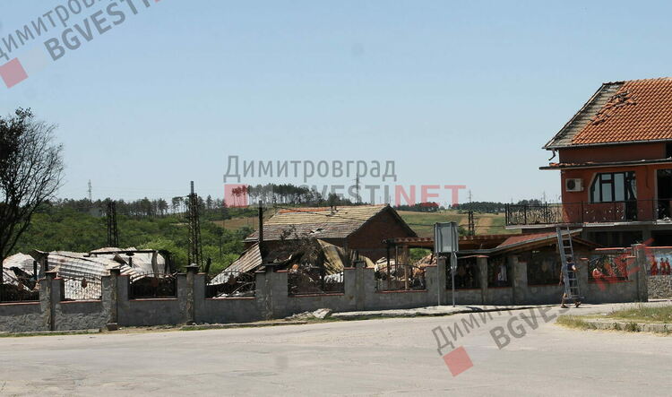 Изгоря новооткрит комплекс в димитровградския квартал Изток