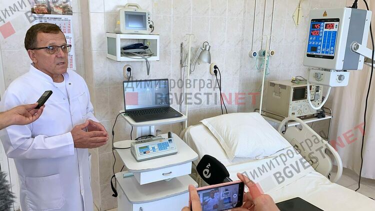 Болницата в Димитровград вече разполага с мобилен дигитален рентген, последно поколение