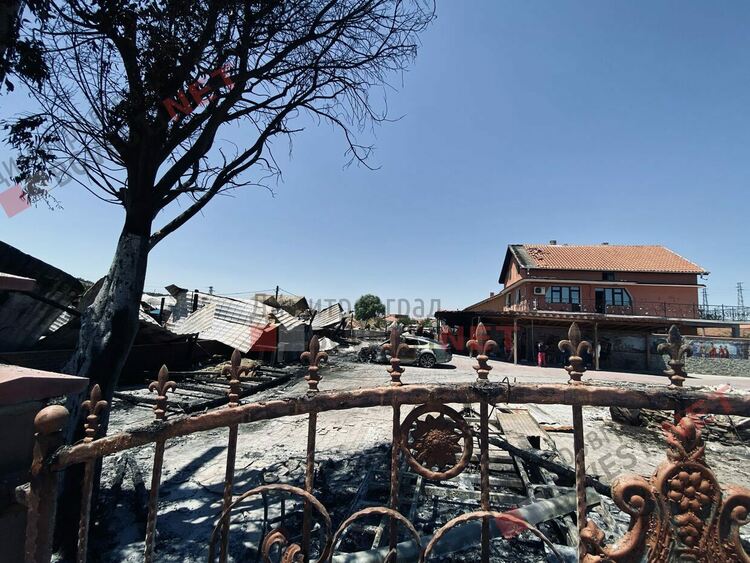 Изгоря новооткрит комплекс в димитровградския квартал Изток