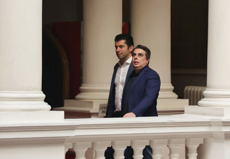 Експертни разговори в парламента за управленска програма за ново правителство, не за министерски постове