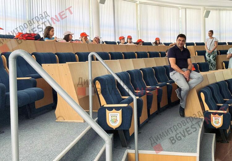 Над 200 деца се включиха в игра за велосипеди, 30 вече превзеха общината и ОбС