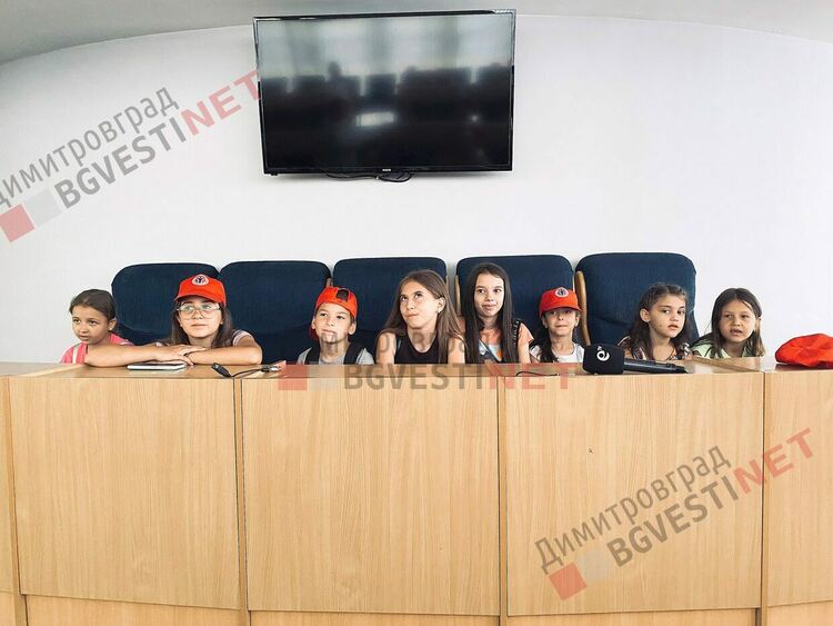 Над 200 деца се включиха в игра за велосипеди, 30 вече превзеха общината и ОбС