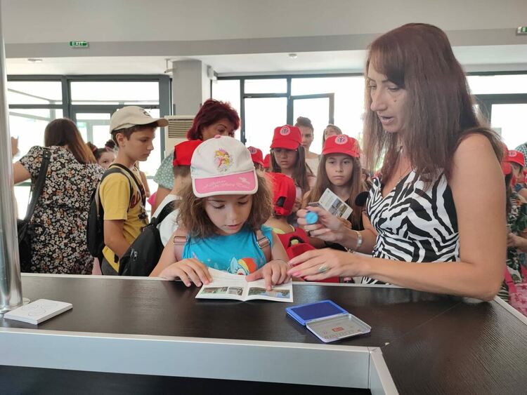 Над 200 деца се включиха в игра за велосипеди, 30 вече превзеха общината и ОбС